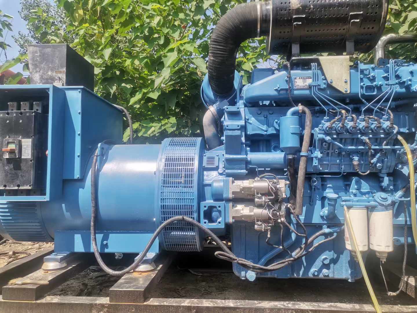乌审详细说明降低 800kW 柴油发电机输出电流波动的方法